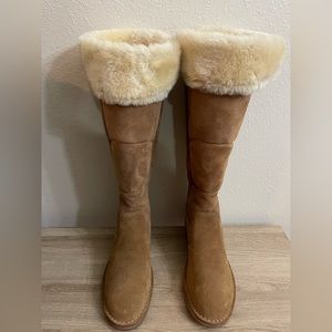 Women’s Ugg Tall Fur Boots - Tan